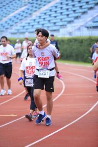 BIB: 251, 7150
                            <button type="button" onclick="openModal(5975817)" class="btn btn-primary btn-sm float-right btn-popup" data-toggle="modal" data-target=".modal-high-quality">
                        <i class="fas fa-shopping-cart"></i> Add to Cart
                    </button>
                                            <button type="button" onclick="isThisMe(5975817, true)" class="btn btn-success btn-sm float-right btn-popup btn-isme hidden" data-toggle="tooltip" data-placement="bottom" title="นี่คือรูปของคุณใช่ไหม คลิกที่นี่เพื่อเอาเข้าอัลบั้ม">
                        <i class="fas fa-plus"></i> Add to album
                    </button>
                    <button type="button" onclick="isThisMe(5975817, false)" class="btn btn-warning btn-sm float-right btn-popup btn-isnotme hidden">
                        <i class="fas fa-ban"></i> Remove from album
                    </button>