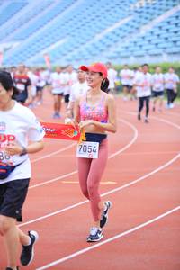 BIB: 7054
                            <button type="button" onclick="openModal(5975562)" class="btn btn-primary btn-sm float-right btn-popup" data-toggle="modal" data-target=".modal-high-quality">
                        <i class="fas fa-shopping-cart"></i> Add to Cart
                    </button>
                                            <button type="button" onclick="isThisMe(5975562, true)" class="btn btn-success btn-sm float-right btn-popup btn-isme hidden" data-toggle="tooltip" data-placement="bottom" title="นี่คือรูปของคุณใช่ไหม คลิกที่นี่เพื่อเอาเข้าอัลบั้ม">
                        <i class="fas fa-plus"></i> Add to album
                    </button>
                    <button type="button" onclick="isThisMe(5975562, false)" class="btn btn-warning btn-sm float-right btn-popup btn-isnotme hidden">
                        <i class="fas fa-ban"></i> Remove from album
                    </button>