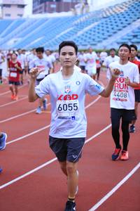 BIB: 4408, 6055
                            <button type="button" onclick="openModal(5967955)" class="btn btn-primary btn-sm float-right btn-popup" data-toggle="modal" data-target=".modal-high-quality">
                        <i class="fas fa-shopping-cart"></i> Add to Cart
                    </button>
                                            <button type="button" onclick="isThisMe(5967955, true)" class="btn btn-success btn-sm float-right btn-popup btn-isme hidden" data-toggle="tooltip" data-placement="bottom" title="นี่คือรูปของคุณใช่ไหม คลิกที่นี่เพื่อเอาเข้าอัลบั้ม">
                        <i class="fas fa-plus"></i> Add to album
                    </button>
                    <button type="button" onclick="isThisMe(5967955, false)" class="btn btn-warning btn-sm float-right btn-popup btn-isnotme hidden">
                        <i class="fas fa-ban"></i> Remove from album
                    </button>