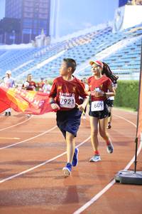 BIB: 7921, 609
                            <button type="button" onclick="openModal(5941259)" class="btn btn-primary btn-sm float-right btn-popup" data-toggle="modal" data-target=".modal-high-quality">
                        <i class="fas fa-shopping-cart"></i> Add to Cart
                    </button>
                                            <button type="button" onclick="isThisMe(5941259, true)" class="btn btn-success btn-sm float-right btn-popup btn-isme hidden" data-toggle="tooltip" data-placement="bottom" title="นี่คือรูปของคุณใช่ไหม คลิกที่นี่เพื่อเอาเข้าอัลบั้ม">
                        <i class="fas fa-plus"></i> Add to album
                    </button>
                    <button type="button" onclick="isThisMe(5941259, false)" class="btn btn-warning btn-sm float-right btn-popup btn-isnotme hidden">
                        <i class="fas fa-ban"></i> Remove from album
                    </button>