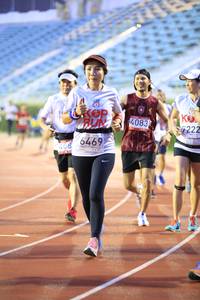 BIB: 7222, 4083, 408, 6469
                            <button type="button" onclick="openModal(5940925)" class="btn btn-primary btn-sm float-right btn-popup" data-toggle="modal" data-target=".modal-high-quality">
                        <i class="fas fa-shopping-cart"></i> Add to Cart
                    </button>
                                            <button type="button" onclick="isThisMe(5940925, true)" class="btn btn-success btn-sm float-right btn-popup btn-isme hidden" data-toggle="tooltip" data-placement="bottom" title="นี่คือรูปของคุณใช่ไหม คลิกที่นี่เพื่อเอาเข้าอัลบั้ม">
                        <i class="fas fa-plus"></i> Add to album
                    </button>
                    <button type="button" onclick="isThisMe(5940925, false)" class="btn btn-warning btn-sm float-right btn-popup btn-isnotme hidden">
                        <i class="fas fa-ban"></i> Remove from album
                    </button>