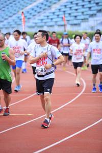 BIB: 595, 8586
                            <button type="button" onclick="openModal(5975650)" class="btn btn-primary btn-sm float-right btn-popup" data-toggle="modal" data-target=".modal-high-quality">
                        <i class="fas fa-shopping-cart"></i> Add to Cart
                    </button>
                                            <button type="button" onclick="isThisMe(5975650, true)" class="btn btn-success btn-sm float-right btn-popup btn-isme hidden" data-toggle="tooltip" data-placement="bottom" title="นี่คือรูปของคุณใช่ไหม คลิกที่นี่เพื่อเอาเข้าอัลบั้ม">
                        <i class="fas fa-plus"></i> Add to album
                    </button>
                    <button type="button" onclick="isThisMe(5975650, false)" class="btn btn-warning btn-sm float-right btn-popup btn-isnotme hidden">
                        <i class="fas fa-ban"></i> Remove from album
                    </button>