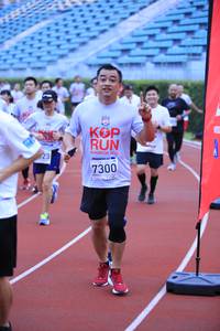 BIB: 201, 7300
                            <button type="button" onclick="openModal(5948507)" class="btn btn-primary btn-sm float-right btn-popup" data-toggle="modal" data-target=".modal-high-quality">
                        <i class="fas fa-shopping-cart"></i> Add to Cart
                    </button>
                                            <button type="button" onclick="isThisMe(5948507, true)" class="btn btn-success btn-sm float-right btn-popup btn-isme hidden" data-toggle="tooltip" data-placement="bottom" title="นี่คือรูปของคุณใช่ไหม คลิกที่นี่เพื่อเอาเข้าอัลบั้ม">
                        <i class="fas fa-plus"></i> Add to album
                    </button>
                    <button type="button" onclick="isThisMe(5948507, false)" class="btn btn-warning btn-sm float-right btn-popup btn-isnotme hidden">
                        <i class="fas fa-ban"></i> Remove from album
                    </button>