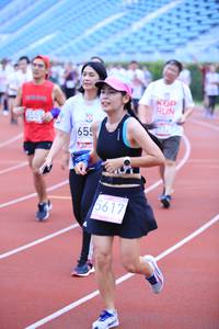 BIB: 6559, 655, 5617
                            <button type="button" onclick="openModal(5951131)" class="btn btn-primary btn-sm float-right btn-popup" data-toggle="modal" data-target=".modal-high-quality">
                        <i class="fas fa-shopping-cart"></i> Add to Cart
                    </button>
                                            <button type="button" onclick="isThisMe(5951131, true)" class="btn btn-success btn-sm float-right btn-popup btn-isme hidden" data-toggle="tooltip" data-placement="bottom" title="นี่คือรูปของคุณใช่ไหม คลิกที่นี่เพื่อเอาเข้าอัลบั้ม">
                        <i class="fas fa-plus"></i> Add to album
                    </button>
                    <button type="button" onclick="isThisMe(5951131, false)" class="btn btn-warning btn-sm float-right btn-popup btn-isnotme hidden">
                        <i class="fas fa-ban"></i> Remove from album
                    </button>