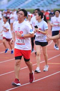 BIB: 6852, 1678
                            <button type="button" onclick="openModal(5970605)" class="btn btn-primary btn-sm float-right btn-popup" data-toggle="modal" data-target=".modal-high-quality">
                        <i class="fas fa-shopping-cart"></i> Add to Cart
                    </button>
                                            <button type="button" onclick="isThisMe(5970605, true)" class="btn btn-success btn-sm float-right btn-popup btn-isme hidden" data-toggle="tooltip" data-placement="bottom" title="นี่คือรูปของคุณใช่ไหม คลิกที่นี่เพื่อเอาเข้าอัลบั้ม">
                        <i class="fas fa-plus"></i> Add to album
                    </button>
                    <button type="button" onclick="isThisMe(5970605, false)" class="btn btn-warning btn-sm float-right btn-popup btn-isnotme hidden">
                        <i class="fas fa-ban"></i> Remove from album
                    </button>