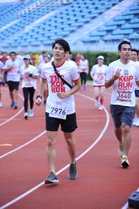 BIB: 3640, 7976
                            <button type="button" onclick="openModal(5963605)" class="btn btn-primary btn-sm float-right btn-popup" data-toggle="modal" data-target=".modal-high-quality">
                        <i class="fas fa-shopping-cart"></i> Add to Cart
                    </button>
                                            <button type="button" onclick="isThisMe(5963605, true)" class="btn btn-success btn-sm float-right btn-popup btn-isme hidden" data-toggle="tooltip" data-placement="bottom" title="นี่คือรูปของคุณใช่ไหม คลิกที่นี่เพื่อเอาเข้าอัลบั้ม">
                        <i class="fas fa-plus"></i> Add to album
                    </button>
                    <button type="button" onclick="isThisMe(5963605, false)" class="btn btn-warning btn-sm float-right btn-popup btn-isnotme hidden">
                        <i class="fas fa-ban"></i> Remove from album
                    </button>