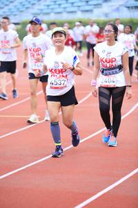 BIB: 1946, 2404, 4537
                            <button type="button" onclick="openModal(5975727)" class="btn btn-primary btn-sm float-right btn-popup" data-toggle="modal" data-target=".modal-high-quality">
                        <i class="fas fa-shopping-cart"></i> Add to Cart
                    </button>
                                            <button type="button" onclick="isThisMe(5975727, true)" class="btn btn-success btn-sm float-right btn-popup btn-isme hidden" data-toggle="tooltip" data-placement="bottom" title="นี่คือรูปของคุณใช่ไหม คลิกที่นี่เพื่อเอาเข้าอัลบั้ม">
                        <i class="fas fa-plus"></i> Add to album
                    </button>
                    <button type="button" onclick="isThisMe(5975727, false)" class="btn btn-warning btn-sm float-right btn-popup btn-isnotme hidden">
                        <i class="fas fa-ban"></i> Remove from album
                    </button>