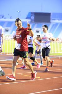 BIB: 39221
                            <button type="button" onclick="openModal(5941294)" class="btn btn-primary btn-sm float-right btn-popup" data-toggle="modal" data-target=".modal-high-quality">
                        <i class="fas fa-shopping-cart"></i> Add to Cart
                    </button>
                                            <button type="button" onclick="isThisMe(5941294, true)" class="btn btn-success btn-sm float-right btn-popup btn-isme hidden" data-toggle="tooltip" data-placement="bottom" title="นี่คือรูปของคุณใช่ไหม คลิกที่นี่เพื่อเอาเข้าอัลบั้ม">
                        <i class="fas fa-plus"></i> Add to album
                    </button>
                    <button type="button" onclick="isThisMe(5941294, false)" class="btn btn-warning btn-sm float-right btn-popup btn-isnotme hidden">
                        <i class="fas fa-ban"></i> Remove from album
                    </button>