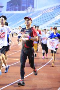 BIB: 
                            <button type="button" onclick="openModal(5944070)" class="btn btn-primary btn-sm float-right btn-popup" data-toggle="modal" data-target=".modal-high-quality">
                        <i class="fas fa-shopping-cart"></i> Add to Cart
                    </button>
                                            <button type="button" onclick="isThisMe(5944070, true)" class="btn btn-success btn-sm float-right btn-popup btn-isme hidden" data-toggle="tooltip" data-placement="bottom" title="นี่คือรูปของคุณใช่ไหม คลิกที่นี่เพื่อเอาเข้าอัลบั้ม">
                        <i class="fas fa-plus"></i> Add to album
                    </button>
                    <button type="button" onclick="isThisMe(5944070, false)" class="btn btn-warning btn-sm float-right btn-popup btn-isnotme hidden">
                        <i class="fas fa-ban"></i> Remove from album
                    </button>