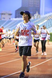 BIB: 6610
                            <button type="button" onclick="openModal(5938992)" class="btn btn-primary btn-sm float-right btn-popup" data-toggle="modal" data-target=".modal-high-quality">
                        <i class="fas fa-shopping-cart"></i> Add to Cart
                    </button>
                                            <button type="button" onclick="isThisMe(5938992, true)" class="btn btn-success btn-sm float-right btn-popup btn-isme hidden" data-toggle="tooltip" data-placement="bottom" title="นี่คือรูปของคุณใช่ไหม คลิกที่นี่เพื่อเอาเข้าอัลบั้ม">
                        <i class="fas fa-plus"></i> Add to album
                    </button>
                    <button type="button" onclick="isThisMe(5938992, false)" class="btn btn-warning btn-sm float-right btn-popup btn-isnotme hidden">
                        <i class="fas fa-ban"></i> Remove from album
                    </button>