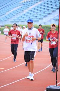 BIB: 2170, 201
                            <button type="button" onclick="openModal(5977271)" class="btn btn-primary btn-sm float-right btn-popup" data-toggle="modal" data-target=".modal-high-quality">
                        <i class="fas fa-shopping-cart"></i> Add to Cart
                    </button>
                                            <button type="button" onclick="isThisMe(5977271, true)" class="btn btn-success btn-sm float-right btn-popup btn-isme hidden" data-toggle="tooltip" data-placement="bottom" title="นี่คือรูปของคุณใช่ไหม คลิกที่นี่เพื่อเอาเข้าอัลบั้ม">
                        <i class="fas fa-plus"></i> Add to album
                    </button>
                    <button type="button" onclick="isThisMe(5977271, false)" class="btn btn-warning btn-sm float-right btn-popup btn-isnotme hidden">
                        <i class="fas fa-ban"></i> Remove from album
                    </button>