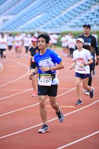 BIB: 4180
                            <button type="button" onclick="openModal(5975862)" class="btn btn-primary btn-sm float-right btn-popup" data-toggle="modal" data-target=".modal-high-quality">
                        <i class="fas fa-shopping-cart"></i> Add to Cart
                    </button>
                                            <button type="button" onclick="isThisMe(5975862, true)" class="btn btn-success btn-sm float-right btn-popup btn-isme hidden" data-toggle="tooltip" data-placement="bottom" title="นี่คือรูปของคุณใช่ไหม คลิกที่นี่เพื่อเอาเข้าอัลบั้ม">
                        <i class="fas fa-plus"></i> Add to album
                    </button>
                    <button type="button" onclick="isThisMe(5975862, false)" class="btn btn-warning btn-sm float-right btn-popup btn-isnotme hidden">
                        <i class="fas fa-ban"></i> Remove from album
                    </button>