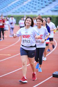 BIB: 8763, 808
                            <button type="button" onclick="openModal(5971370)" class="btn btn-primary btn-sm float-right btn-popup" data-toggle="modal" data-target=".modal-high-quality">
                        <i class="fas fa-shopping-cart"></i> Add to Cart
                    </button>
                                            <button type="button" onclick="isThisMe(5971370, true)" class="btn btn-success btn-sm float-right btn-popup btn-isme hidden" data-toggle="tooltip" data-placement="bottom" title="นี่คือรูปของคุณใช่ไหม คลิกที่นี่เพื่อเอาเข้าอัลบั้ม">
                        <i class="fas fa-plus"></i> Add to album
                    </button>
                    <button type="button" onclick="isThisMe(5971370, false)" class="btn btn-warning btn-sm float-right btn-popup btn-isnotme hidden">
                        <i class="fas fa-ban"></i> Remove from album
                    </button>