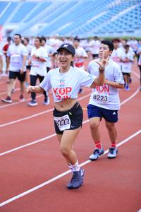 BIB: 8223, 3222
                            <button type="button" onclick="openModal(5967998)" class="btn btn-primary btn-sm float-right btn-popup" data-toggle="modal" data-target=".modal-high-quality">
                        <i class="fas fa-shopping-cart"></i> Add to Cart
                    </button>
                                            <button type="button" onclick="isThisMe(5967998, true)" class="btn btn-success btn-sm float-right btn-popup btn-isme hidden" data-toggle="tooltip" data-placement="bottom" title="นี่คือรูปของคุณใช่ไหม คลิกที่นี่เพื่อเอาเข้าอัลบั้ม">
                        <i class="fas fa-plus"></i> Add to album
                    </button>
                    <button type="button" onclick="isThisMe(5967998, false)" class="btn btn-warning btn-sm float-right btn-popup btn-isnotme hidden">
                        <i class="fas fa-ban"></i> Remove from album
                    </button>