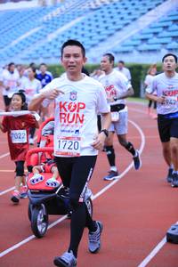 BIB: 942, 7022, 1720
                            <button type="button" onclick="openModal(5960086)" class="btn btn-primary btn-sm float-right btn-popup" data-toggle="modal" data-target=".modal-high-quality">
                        <i class="fas fa-shopping-cart"></i> Add to Cart
                    </button>
                                            <button type="button" onclick="isThisMe(5960086, true)" class="btn btn-success btn-sm float-right btn-popup btn-isme hidden" data-toggle="tooltip" data-placement="bottom" title="นี่คือรูปของคุณใช่ไหม คลิกที่นี่เพื่อเอาเข้าอัลบั้ม">
                        <i class="fas fa-plus"></i> Add to album
                    </button>
                    <button type="button" onclick="isThisMe(5960086, false)" class="btn btn-warning btn-sm float-right btn-popup btn-isnotme hidden">
                        <i class="fas fa-ban"></i> Remove from album
                    </button>