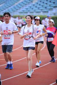 BIB: 2677, 2676, 5663
                            <button type="button" onclick="openModal(5977189)" class="btn btn-primary btn-sm float-right btn-popup" data-toggle="modal" data-target=".modal-high-quality">
                        <i class="fas fa-shopping-cart"></i> Add to Cart
                    </button>
                                            <button type="button" onclick="isThisMe(5977189, true)" class="btn btn-success btn-sm float-right btn-popup btn-isme hidden" data-toggle="tooltip" data-placement="bottom" title="นี่คือรูปของคุณใช่ไหม คลิกที่นี่เพื่อเอาเข้าอัลบั้ม">
                        <i class="fas fa-plus"></i> Add to album
                    </button>
                    <button type="button" onclick="isThisMe(5977189, false)" class="btn btn-warning btn-sm float-right btn-popup btn-isnotme hidden">
                        <i class="fas fa-ban"></i> Remove from album
                    </button>