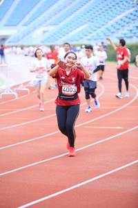 BIB: 4003
                            <button type="button" onclick="openModal(5975762)" class="btn btn-primary btn-sm float-right btn-popup" data-toggle="modal" data-target=".modal-high-quality">
                        <i class="fas fa-shopping-cart"></i> Add to Cart
                    </button>
                                            <button type="button" onclick="isThisMe(5975762, true)" class="btn btn-success btn-sm float-right btn-popup btn-isme hidden" data-toggle="tooltip" data-placement="bottom" title="นี่คือรูปของคุณใช่ไหม คลิกที่นี่เพื่อเอาเข้าอัลบั้ม">
                        <i class="fas fa-plus"></i> Add to album
                    </button>
                    <button type="button" onclick="isThisMe(5975762, false)" class="btn btn-warning btn-sm float-right btn-popup btn-isnotme hidden">
                        <i class="fas fa-ban"></i> Remove from album
                    </button>