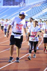 BIB: 201, 6009
                            <button type="button" onclick="openModal(5944552)" class="btn btn-primary btn-sm float-right btn-popup" data-toggle="modal" data-target=".modal-high-quality">
                        <i class="fas fa-shopping-cart"></i> Add to Cart
                    </button>
                                            <button type="button" onclick="isThisMe(5944552, true)" class="btn btn-success btn-sm float-right btn-popup btn-isme hidden" data-toggle="tooltip" data-placement="bottom" title="นี่คือรูปของคุณใช่ไหม คลิกที่นี่เพื่อเอาเข้าอัลบั้ม">
                        <i class="fas fa-plus"></i> Add to album
                    </button>
                    <button type="button" onclick="isThisMe(5944552, false)" class="btn btn-warning btn-sm float-right btn-popup btn-isnotme hidden">
                        <i class="fas fa-ban"></i> Remove from album
                    </button>