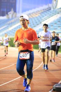 BIB: 2407
                            <button type="button" onclick="openModal(5938630)" class="btn btn-primary btn-sm float-right btn-popup" data-toggle="modal" data-target=".modal-high-quality">
                        <i class="fas fa-shopping-cart"></i> Add to Cart
                    </button>
                                            <button type="button" onclick="isThisMe(5938630, true)" class="btn btn-success btn-sm float-right btn-popup btn-isme hidden" data-toggle="tooltip" data-placement="bottom" title="นี่คือรูปของคุณใช่ไหม คลิกที่นี่เพื่อเอาเข้าอัลบั้ม">
                        <i class="fas fa-plus"></i> Add to album
                    </button>
                    <button type="button" onclick="isThisMe(5938630, false)" class="btn btn-warning btn-sm float-right btn-popup btn-isnotme hidden">
                        <i class="fas fa-ban"></i> Remove from album
                    </button>