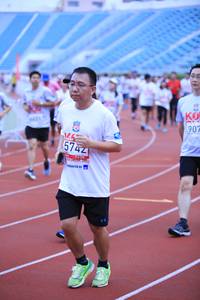 BIB: 907, 5742, 201
                            <button type="button" onclick="openModal(5948004)" class="btn btn-primary btn-sm float-right btn-popup" data-toggle="modal" data-target=".modal-high-quality">
                        <i class="fas fa-shopping-cart"></i> Add to Cart
                    </button>
                                            <button type="button" onclick="isThisMe(5948004, true)" class="btn btn-success btn-sm float-right btn-popup btn-isme hidden" data-toggle="tooltip" data-placement="bottom" title="นี่คือรูปของคุณใช่ไหม คลิกที่นี่เพื่อเอาเข้าอัลบั้ม">
                        <i class="fas fa-plus"></i> Add to album
                    </button>
                    <button type="button" onclick="isThisMe(5948004, false)" class="btn btn-warning btn-sm float-right btn-popup btn-isnotme hidden">
                        <i class="fas fa-ban"></i> Remove from album
                    </button>