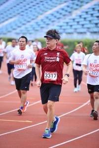 BIB: 4171, 2322, 3317
                            <button type="button" onclick="openModal(5977793)" class="btn btn-primary btn-sm float-right btn-popup" data-toggle="modal" data-target=".modal-high-quality">
                        <i class="fas fa-shopping-cart"></i> Add to Cart
                    </button>
                                            <button type="button" onclick="isThisMe(5977793, true)" class="btn btn-success btn-sm float-right btn-popup btn-isme hidden" data-toggle="tooltip" data-placement="bottom" title="นี่คือรูปของคุณใช่ไหม คลิกที่นี่เพื่อเอาเข้าอัลบั้ม">
                        <i class="fas fa-plus"></i> Add to album
                    </button>
                    <button type="button" onclick="isThisMe(5977793, false)" class="btn btn-warning btn-sm float-right btn-popup btn-isnotme hidden">
                        <i class="fas fa-ban"></i> Remove from album
                    </button>