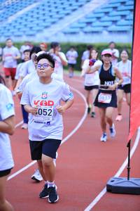 BIB: 5619, 052
                            <button type="button" onclick="openModal(5951142)" class="btn btn-primary btn-sm float-right btn-popup" data-toggle="modal" data-target=".modal-high-quality">
                        <i class="fas fa-shopping-cart"></i> Add to Cart
                    </button>
                                            <button type="button" onclick="isThisMe(5951142, true)" class="btn btn-success btn-sm float-right btn-popup btn-isme hidden" data-toggle="tooltip" data-placement="bottom" title="นี่คือรูปของคุณใช่ไหม คลิกที่นี่เพื่อเอาเข้าอัลบั้ม">
                        <i class="fas fa-plus"></i> Add to album
                    </button>
                    <button type="button" onclick="isThisMe(5951142, false)" class="btn btn-warning btn-sm float-right btn-popup btn-isnotme hidden">
                        <i class="fas fa-ban"></i> Remove from album
                    </button>