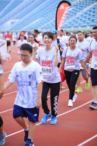 BIB: 8688, 8680
                            <button type="button" onclick="openModal(5975692)" class="btn btn-primary btn-sm float-right btn-popup" data-toggle="modal" data-target=".modal-high-quality">
                        <i class="fas fa-shopping-cart"></i> Add to Cart
                    </button>
                                            <button type="button" onclick="isThisMe(5975692, true)" class="btn btn-success btn-sm float-right btn-popup btn-isme hidden" data-toggle="tooltip" data-placement="bottom" title="นี่คือรูปของคุณใช่ไหม คลิกที่นี่เพื่อเอาเข้าอัลบั้ม">
                        <i class="fas fa-plus"></i> Add to album
                    </button>
                    <button type="button" onclick="isThisMe(5975692, false)" class="btn btn-warning btn-sm float-right btn-popup btn-isnotme hidden">
                        <i class="fas fa-ban"></i> Remove from album
                    </button>