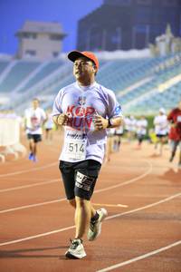 BIB: 201, 7514
                            <button type="button" onclick="openModal(5931782)" class="btn btn-primary btn-sm float-right btn-popup" data-toggle="modal" data-target=".modal-high-quality">
                        <i class="fas fa-shopping-cart"></i> Add to Cart
                    </button>
                                            <button type="button" onclick="isThisMe(5931782, true)" class="btn btn-success btn-sm float-right btn-popup btn-isme hidden" data-toggle="tooltip" data-placement="bottom" title="นี่คือรูปของคุณใช่ไหม คลิกที่นี่เพื่อเอาเข้าอัลบั้ม">
                        <i class="fas fa-plus"></i> Add to album
                    </button>
                    <button type="button" onclick="isThisMe(5931782, false)" class="btn btn-warning btn-sm float-right btn-popup btn-isnotme hidden">
                        <i class="fas fa-ban"></i> Remove from album
                    </button>