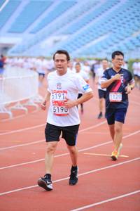 BIB: 5191, 1120, 5196
                            <button type="button" onclick="openModal(5977002)" class="btn btn-primary btn-sm float-right btn-popup" data-toggle="modal" data-target=".modal-high-quality">
                        <i class="fas fa-shopping-cart"></i> Add to Cart
                    </button>
                                            <button type="button" onclick="isThisMe(5977002, true)" class="btn btn-success btn-sm float-right btn-popup btn-isme hidden" data-toggle="tooltip" data-placement="bottom" title="นี่คือรูปของคุณใช่ไหม คลิกที่นี่เพื่อเอาเข้าอัลบั้ม">
                        <i class="fas fa-plus"></i> Add to album
                    </button>
                    <button type="button" onclick="isThisMe(5977002, false)" class="btn btn-warning btn-sm float-right btn-popup btn-isnotme hidden">
                        <i class="fas fa-ban"></i> Remove from album
                    </button>