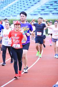 BIB: 1522, 862, 477
                            <button type="button" onclick="openModal(5961755)" class="btn btn-primary btn-sm float-right btn-popup" data-toggle="modal" data-target=".modal-high-quality">
                        <i class="fas fa-shopping-cart"></i> Add to Cart
                    </button>
                                            <button type="button" onclick="isThisMe(5961755, true)" class="btn btn-success btn-sm float-right btn-popup btn-isme hidden" data-toggle="tooltip" data-placement="bottom" title="นี่คือรูปของคุณใช่ไหม คลิกที่นี่เพื่อเอาเข้าอัลบั้ม">
                        <i class="fas fa-plus"></i> Add to album
                    </button>
                    <button type="button" onclick="isThisMe(5961755, false)" class="btn btn-warning btn-sm float-right btn-popup btn-isnotme hidden">
                        <i class="fas fa-ban"></i> Remove from album
                    </button>