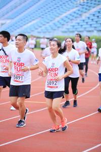 BIB: 104, 5891, 5892
                            <button type="button" onclick="openModal(5977262)" class="btn btn-primary btn-sm float-right btn-popup" data-toggle="modal" data-target=".modal-high-quality">
                        <i class="fas fa-shopping-cart"></i> Add to Cart
                    </button>
                                            <button type="button" onclick="isThisMe(5977262, true)" class="btn btn-success btn-sm float-right btn-popup btn-isme hidden" data-toggle="tooltip" data-placement="bottom" title="นี่คือรูปของคุณใช่ไหม คลิกที่นี่เพื่อเอาเข้าอัลบั้ม">
                        <i class="fas fa-plus"></i> Add to album
                    </button>
                    <button type="button" onclick="isThisMe(5977262, false)" class="btn btn-warning btn-sm float-right btn-popup btn-isnotme hidden">
                        <i class="fas fa-ban"></i> Remove from album
                    </button>