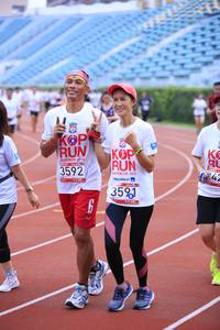 BIB: 2019, 3592, 201
                            <button type="button" onclick="openModal(5972707)" class="btn btn-primary btn-sm float-right btn-popup" data-toggle="modal" data-target=".modal-high-quality">
                        <i class="fas fa-shopping-cart"></i> Add to Cart
                    </button>
                                            <button type="button" onclick="isThisMe(5972707, true)" class="btn btn-success btn-sm float-right btn-popup btn-isme hidden" data-toggle="tooltip" data-placement="bottom" title="นี่คือรูปของคุณใช่ไหม คลิกที่นี่เพื่อเอาเข้าอัลบั้ม">
                        <i class="fas fa-plus"></i> Add to album
                    </button>
                    <button type="button" onclick="isThisMe(5972707, false)" class="btn btn-warning btn-sm float-right btn-popup btn-isnotme hidden">
                        <i class="fas fa-ban"></i> Remove from album
                    </button>