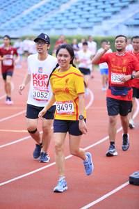 BIB: 338, 3052, 3499
                            <button type="button" onclick="openModal(5971300)" class="btn btn-primary btn-sm float-right btn-popup" data-toggle="modal" data-target=".modal-high-quality">
                        <i class="fas fa-shopping-cart"></i> Add to Cart
                    </button>
                                            <button type="button" onclick="isThisMe(5971300, true)" class="btn btn-success btn-sm float-right btn-popup btn-isme hidden" data-toggle="tooltip" data-placement="bottom" title="นี่คือรูปของคุณใช่ไหม คลิกที่นี่เพื่อเอาเข้าอัลบั้ม">
                        <i class="fas fa-plus"></i> Add to album
                    </button>
                    <button type="button" onclick="isThisMe(5971300, false)" class="btn btn-warning btn-sm float-right btn-popup btn-isnotme hidden">
                        <i class="fas fa-ban"></i> Remove from album
                    </button>