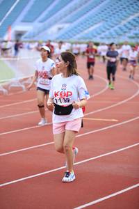 BIB: 111
                            <button type="button" onclick="openModal(5976917)" class="btn btn-primary btn-sm float-right btn-popup" data-toggle="modal" data-target=".modal-high-quality">
                        <i class="fas fa-shopping-cart"></i> Add to Cart
                    </button>
                                            <button type="button" onclick="isThisMe(5976917, true)" class="btn btn-success btn-sm float-right btn-popup btn-isme hidden" data-toggle="tooltip" data-placement="bottom" title="นี่คือรูปของคุณใช่ไหม คลิกที่นี่เพื่อเอาเข้าอัลบั้ม">
                        <i class="fas fa-plus"></i> Add to album
                    </button>
                    <button type="button" onclick="isThisMe(5976917, false)" class="btn btn-warning btn-sm float-right btn-popup btn-isnotme hidden">
                        <i class="fas fa-ban"></i> Remove from album
                    </button>