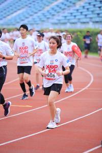 BIB: 5069, 606
                            <button type="button" onclick="openModal(5977335)" class="btn btn-primary btn-sm float-right btn-popup" data-toggle="modal" data-target=".modal-high-quality">
                        <i class="fas fa-shopping-cart"></i> Add to Cart
                    </button>
                                            <button type="button" onclick="isThisMe(5977335, true)" class="btn btn-success btn-sm float-right btn-popup btn-isme hidden" data-toggle="tooltip" data-placement="bottom" title="นี่คือรูปของคุณใช่ไหม คลิกที่นี่เพื่อเอาเข้าอัลบั้ม">
                        <i class="fas fa-plus"></i> Add to album
                    </button>
                    <button type="button" onclick="isThisMe(5977335, false)" class="btn btn-warning btn-sm float-right btn-popup btn-isnotme hidden">
                        <i class="fas fa-ban"></i> Remove from album
                    </button>