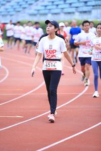 BIB: 5732, 4514
                            <button type="button" onclick="openModal(5972975)" class="btn btn-primary btn-sm float-right btn-popup" data-toggle="modal" data-target=".modal-high-quality">
                        <i class="fas fa-shopping-cart"></i> Add to Cart
                    </button>
                                            <button type="button" onclick="isThisMe(5972975, true)" class="btn btn-success btn-sm float-right btn-popup btn-isme hidden" data-toggle="tooltip" data-placement="bottom" title="นี่คือรูปของคุณใช่ไหม คลิกที่นี่เพื่อเอาเข้าอัลบั้ม">
                        <i class="fas fa-plus"></i> Add to album
                    </button>
                    <button type="button" onclick="isThisMe(5972975, false)" class="btn btn-warning btn-sm float-right btn-popup btn-isnotme hidden">
                        <i class="fas fa-ban"></i> Remove from album
                    </button>