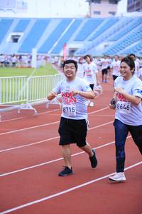 BIB: 8646, 8715
                            <button type="button" onclick="openModal(5968697)" class="btn btn-primary btn-sm float-right btn-popup" data-toggle="modal" data-target=".modal-high-quality">
                        <i class="fas fa-shopping-cart"></i> Add to Cart
                    </button>
                                            <button type="button" onclick="isThisMe(5968697, true)" class="btn btn-success btn-sm float-right btn-popup btn-isme hidden" data-toggle="tooltip" data-placement="bottom" title="นี่คือรูปของคุณใช่ไหม คลิกที่นี่เพื่อเอาเข้าอัลบั้ม">
                        <i class="fas fa-plus"></i> Add to album
                    </button>
                    <button type="button" onclick="isThisMe(5968697, false)" class="btn btn-warning btn-sm float-right btn-popup btn-isnotme hidden">
                        <i class="fas fa-ban"></i> Remove from album
                    </button>