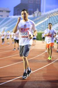 BIB: 14058
                            <button type="button" onclick="openModal(5939517)" class="btn btn-primary btn-sm float-right btn-popup" data-toggle="modal" data-target=".modal-high-quality">
                        <i class="fas fa-shopping-cart"></i> Add to Cart
                    </button>
                                            <button type="button" onclick="isThisMe(5939517, true)" class="btn btn-success btn-sm float-right btn-popup btn-isme hidden" data-toggle="tooltip" data-placement="bottom" title="นี่คือรูปของคุณใช่ไหม คลิกที่นี่เพื่อเอาเข้าอัลบั้ม">
                        <i class="fas fa-plus"></i> Add to album
                    </button>
                    <button type="button" onclick="isThisMe(5939517, false)" class="btn btn-warning btn-sm float-right btn-popup btn-isnotme hidden">
                        <i class="fas fa-ban"></i> Remove from album
                    </button>