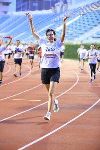 BIB: 7642
                            <button type="button" onclick="openModal(5944951)" class="btn btn-primary btn-sm float-right btn-popup" data-toggle="modal" data-target=".modal-high-quality">
                        <i class="fas fa-shopping-cart"></i> Add to Cart
                    </button>
                                            <button type="button" onclick="isThisMe(5944951, true)" class="btn btn-success btn-sm float-right btn-popup btn-isme hidden" data-toggle="tooltip" data-placement="bottom" title="นี่คือรูปของคุณใช่ไหม คลิกที่นี่เพื่อเอาเข้าอัลบั้ม">
                        <i class="fas fa-plus"></i> Add to album
                    </button>
                    <button type="button" onclick="isThisMe(5944951, false)" class="btn btn-warning btn-sm float-right btn-popup btn-isnotme hidden">
                        <i class="fas fa-ban"></i> Remove from album
                    </button>