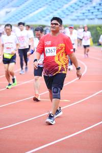 BIB: 6367
                            <button type="button" onclick="openModal(5972563)" class="btn btn-primary btn-sm float-right btn-popup" data-toggle="modal" data-target=".modal-high-quality">
                        <i class="fas fa-shopping-cart"></i> Add to Cart
                    </button>
                                            <button type="button" onclick="isThisMe(5972563, true)" class="btn btn-success btn-sm float-right btn-popup btn-isme hidden" data-toggle="tooltip" data-placement="bottom" title="นี่คือรูปของคุณใช่ไหม คลิกที่นี่เพื่อเอาเข้าอัลบั้ม">
                        <i class="fas fa-plus"></i> Add to album
                    </button>
                    <button type="button" onclick="isThisMe(5972563, false)" class="btn btn-warning btn-sm float-right btn-popup btn-isnotme hidden">
                        <i class="fas fa-ban"></i> Remove from album
                    </button>