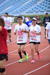 BIB: 5371, 1719
                            <button type="button" onclick="openModal(5975856)" class="btn btn-primary btn-sm float-right btn-popup" data-toggle="modal" data-target=".modal-high-quality">
                        <i class="fas fa-shopping-cart"></i> Add to Cart
                    </button>
                                            <button type="button" onclick="isThisMe(5975856, true)" class="btn btn-success btn-sm float-right btn-popup btn-isme hidden" data-toggle="tooltip" data-placement="bottom" title="นี่คือรูปของคุณใช่ไหม คลิกที่นี่เพื่อเอาเข้าอัลบั้ม">
                        <i class="fas fa-plus"></i> Add to album
                    </button>
                    <button type="button" onclick="isThisMe(5975856, false)" class="btn btn-warning btn-sm float-right btn-popup btn-isnotme hidden">
                        <i class="fas fa-ban"></i> Remove from album
                    </button>