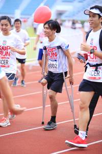 BIB: 8002
                            <button type="button" onclick="openModal(5976543)" class="btn btn-primary btn-sm float-right btn-popup" data-toggle="modal" data-target=".modal-high-quality">
                        <i class="fas fa-shopping-cart"></i> Add to Cart
                    </button>
                                            <button type="button" onclick="isThisMe(5976543, true)" class="btn btn-success btn-sm float-right btn-popup btn-isme hidden" data-toggle="tooltip" data-placement="bottom" title="นี่คือรูปของคุณใช่ไหม คลิกที่นี่เพื่อเอาเข้าอัลบั้ม">
                        <i class="fas fa-plus"></i> Add to album
                    </button>
                    <button type="button" onclick="isThisMe(5976543, false)" class="btn btn-warning btn-sm float-right btn-popup btn-isnotme hidden">
                        <i class="fas fa-ban"></i> Remove from album
                    </button>