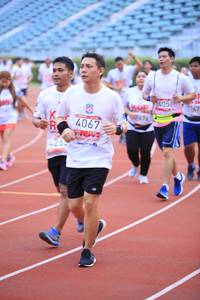 BIB: 7476, 4067, 426
                            <button type="button" onclick="openModal(5970479)" class="btn btn-primary btn-sm float-right btn-popup" data-toggle="modal" data-target=".modal-high-quality">
                        <i class="fas fa-shopping-cart"></i> Add to Cart
                    </button>
                                            <button type="button" onclick="isThisMe(5970479, true)" class="btn btn-success btn-sm float-right btn-popup btn-isme hidden" data-toggle="tooltip" data-placement="bottom" title="นี่คือรูปของคุณใช่ไหม คลิกที่นี่เพื่อเอาเข้าอัลบั้ม">
                        <i class="fas fa-plus"></i> Add to album
                    </button>
                    <button type="button" onclick="isThisMe(5970479, false)" class="btn btn-warning btn-sm float-right btn-popup btn-isnotme hidden">
                        <i class="fas fa-ban"></i> Remove from album
                    </button>