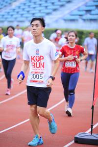 BIB: 2281, 219, 3005
                            <button type="button" onclick="openModal(5972024)" class="btn btn-primary btn-sm float-right btn-popup" data-toggle="modal" data-target=".modal-high-quality">
                        <i class="fas fa-shopping-cart"></i> Add to Cart
                    </button>
                                            <button type="button" onclick="isThisMe(5972024, true)" class="btn btn-success btn-sm float-right btn-popup btn-isme hidden" data-toggle="tooltip" data-placement="bottom" title="นี่คือรูปของคุณใช่ไหม คลิกที่นี่เพื่อเอาเข้าอัลบั้ม">
                        <i class="fas fa-plus"></i> Add to album
                    </button>
                    <button type="button" onclick="isThisMe(5972024, false)" class="btn btn-warning btn-sm float-right btn-popup btn-isnotme hidden">
                        <i class="fas fa-ban"></i> Remove from album
                    </button>