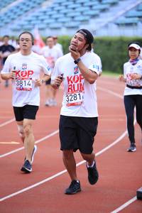 BIB: 3814, 3281, 625
                            <button type="button" onclick="openModal(5975032)" class="btn btn-primary btn-sm float-right btn-popup" data-toggle="modal" data-target=".modal-high-quality">
                        <i class="fas fa-shopping-cart"></i> Add to Cart
                    </button>
                                            <button type="button" onclick="isThisMe(5975032, true)" class="btn btn-success btn-sm float-right btn-popup btn-isme hidden" data-toggle="tooltip" data-placement="bottom" title="นี่คือรูปของคุณใช่ไหม คลิกที่นี่เพื่อเอาเข้าอัลบั้ม">
                        <i class="fas fa-plus"></i> Add to album
                    </button>
                    <button type="button" onclick="isThisMe(5975032, false)" class="btn btn-warning btn-sm float-right btn-popup btn-isnotme hidden">
                        <i class="fas fa-ban"></i> Remove from album
                    </button>