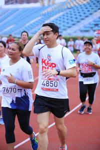 BIB: 6809, 4850, 7670
                            <button type="button" onclick="openModal(5968821)" class="btn btn-primary btn-sm float-right btn-popup" data-toggle="modal" data-target=".modal-high-quality">
                        <i class="fas fa-shopping-cart"></i> Add to Cart
                    </button>
                                            <button type="button" onclick="isThisMe(5968821, true)" class="btn btn-success btn-sm float-right btn-popup btn-isme hidden" data-toggle="tooltip" data-placement="bottom" title="นี่คือรูปของคุณใช่ไหม คลิกที่นี่เพื่อเอาเข้าอัลบั้ม">
                        <i class="fas fa-plus"></i> Add to album
                    </button>
                    <button type="button" onclick="isThisMe(5968821, false)" class="btn btn-warning btn-sm float-right btn-popup btn-isnotme hidden">
                        <i class="fas fa-ban"></i> Remove from album
                    </button>