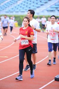 BIB: 1202, 4956
                            <button type="button" onclick="openModal(5975290)" class="btn btn-primary btn-sm float-right btn-popup" data-toggle="modal" data-target=".modal-high-quality">
                        <i class="fas fa-shopping-cart"></i> Add to Cart
                    </button>
                                            <button type="button" onclick="isThisMe(5975290, true)" class="btn btn-success btn-sm float-right btn-popup btn-isme hidden" data-toggle="tooltip" data-placement="bottom" title="นี่คือรูปของคุณใช่ไหม คลิกที่นี่เพื่อเอาเข้าอัลบั้ม">
                        <i class="fas fa-plus"></i> Add to album
                    </button>
                    <button type="button" onclick="isThisMe(5975290, false)" class="btn btn-warning btn-sm float-right btn-popup btn-isnotme hidden">
                        <i class="fas fa-ban"></i> Remove from album
                    </button>