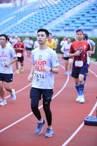 BIB: 4223, 636, 7614
                            <button type="button" onclick="openModal(5948669)" class="btn btn-primary btn-sm float-right btn-popup" data-toggle="modal" data-target=".modal-high-quality">
                        <i class="fas fa-shopping-cart"></i> Add to Cart
                    </button>
                                            <button type="button" onclick="isThisMe(5948669, true)" class="btn btn-success btn-sm float-right btn-popup btn-isme hidden" data-toggle="tooltip" data-placement="bottom" title="นี่คือรูปของคุณใช่ไหม คลิกที่นี่เพื่อเอาเข้าอัลบั้ม">
                        <i class="fas fa-plus"></i> Add to album
                    </button>
                    <button type="button" onclick="isThisMe(5948669, false)" class="btn btn-warning btn-sm float-right btn-popup btn-isnotme hidden">
                        <i class="fas fa-ban"></i> Remove from album
                    </button>