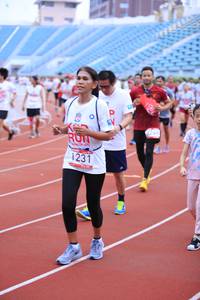 BIB: 4248, 1231
                            <button type="button" onclick="openModal(5970130)" class="btn btn-primary btn-sm float-right btn-popup" data-toggle="modal" data-target=".modal-high-quality">
                        <i class="fas fa-shopping-cart"></i> Add to Cart
                    </button>
                                            <button type="button" onclick="isThisMe(5970130, true)" class="btn btn-success btn-sm float-right btn-popup btn-isme hidden" data-toggle="tooltip" data-placement="bottom" title="นี่คือรูปของคุณใช่ไหม คลิกที่นี่เพื่อเอาเข้าอัลบั้ม">
                        <i class="fas fa-plus"></i> Add to album
                    </button>
                    <button type="button" onclick="isThisMe(5970130, false)" class="btn btn-warning btn-sm float-right btn-popup btn-isnotme hidden">
                        <i class="fas fa-ban"></i> Remove from album
                    </button>