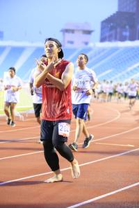 BIB: 319, 200
                            <button type="button" onclick="openModal(5942671)" class="btn btn-primary btn-sm float-right btn-popup" data-toggle="modal" data-target=".modal-high-quality">
                        <i class="fas fa-shopping-cart"></i> Add to Cart
                    </button>
                                            <button type="button" onclick="isThisMe(5942671, true)" class="btn btn-success btn-sm float-right btn-popup btn-isme hidden" data-toggle="tooltip" data-placement="bottom" title="นี่คือรูปของคุณใช่ไหม คลิกที่นี่เพื่อเอาเข้าอัลบั้ม">
                        <i class="fas fa-plus"></i> Add to album
                    </button>
                    <button type="button" onclick="isThisMe(5942671, false)" class="btn btn-warning btn-sm float-right btn-popup btn-isnotme hidden">
                        <i class="fas fa-ban"></i> Remove from album
                    </button>